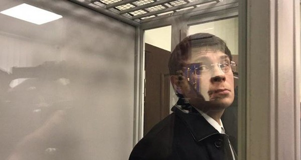 Крючков вышел под залог в семь миллионов гривен