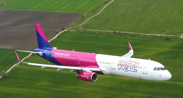 Wizz Air отменила часть августовских рейсов из Киева