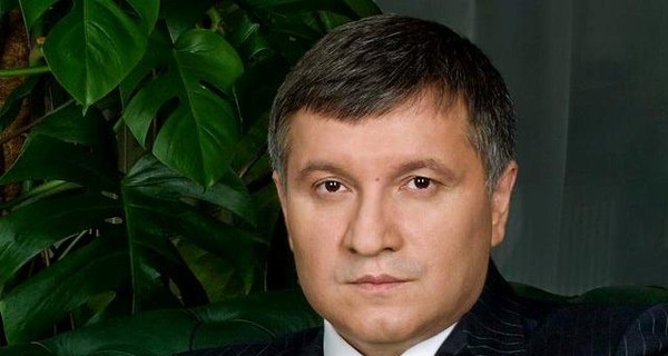 Как фигуранты интервью Порошенко отреагировали на его откровения 