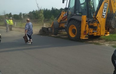 Мост в Станице Луганской: восстановительные работы продолжаются