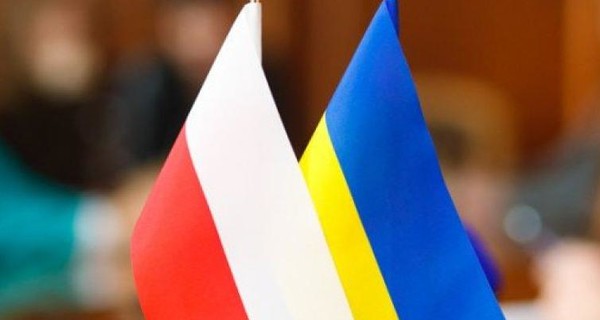 Польша построит в Украине новые кладбища