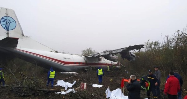 Авария АН-12 во Львове: один пострадавший остается в тяжелом состоянии