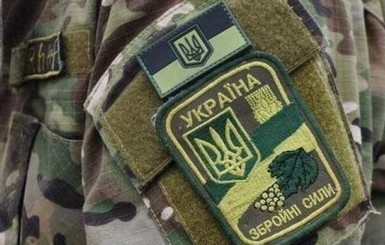 Солдат ехал в зону ООС, но выпал из поезда и скончался в больнице