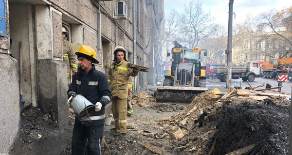 На пожаре в одесском колледже погибли уже 8 человек