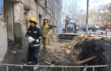 На пожаре в одесском колледже погибли уже 8 человек