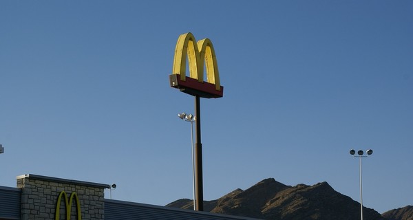 В Перу все McDonaldʼs закрыли на два дня