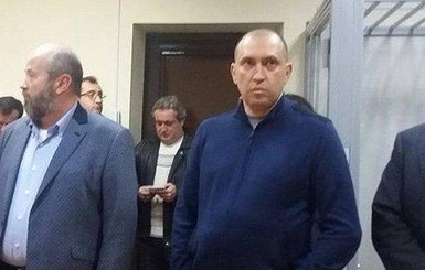 Суд наложил арест на все имущество 