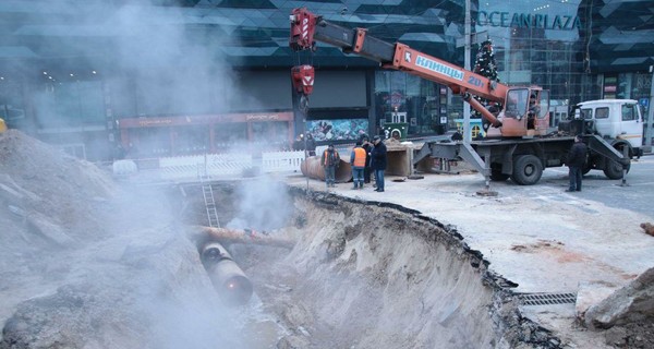 В Киевтеплоэнерго назвали причину потопа в Ocean Plaza и озвучили печальную статистику