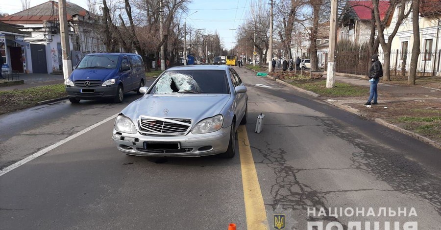 Николаевцы устроили самосуд над водителем, который насмерть сбил  женщину