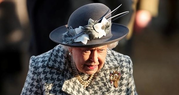 Елизавета II обратилась к народу из-за пандемии китайского коронавируса