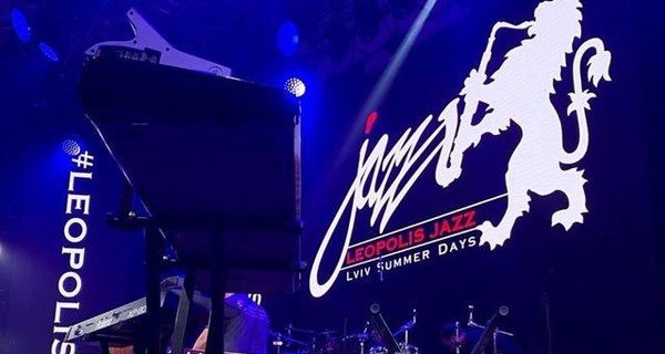 Из-за коронавируса отменили Leopolis Jazz Fest во Львове и повторно перенесли Ролан Гаррос в Париже