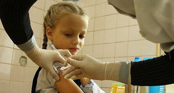 Степанов заявил о критической ситуации в сфере иммунизации украинцев от кори, краснухи и паротита