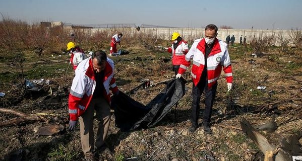 Крушение самолета МАУ в Иране: стала известна дата начала расшифровки 