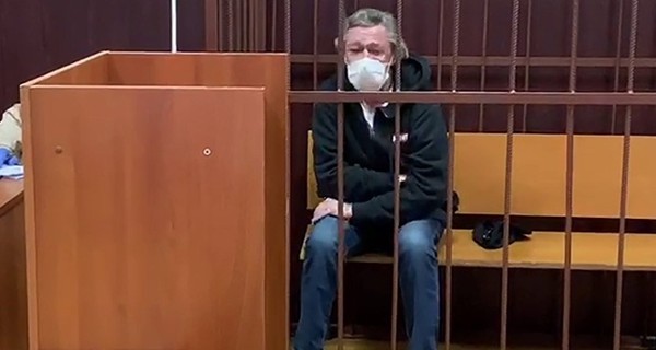 Адвокат: семья погибшего Захарова не требовала от Ефремова компенсацию