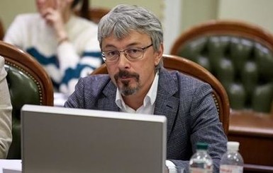 Министр культуры Ткаченко о недопуске Максима Ткачука на Евровидение: Решал бы этот вопрос другим способом