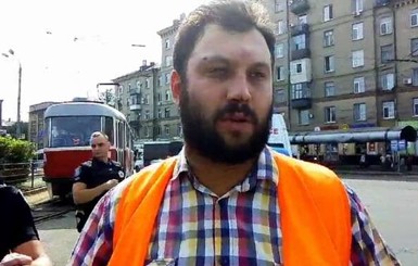 В Днепре избили главу местного профсоюза перевозчиков и автомобилистов 