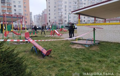 Взрыв в детсаду Винницы: самодельную петарду туда могли забросить во время праздников