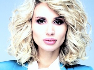 Онлайн-конференция: Задай вопрос LOBODA! [ВИДЕО] - фото