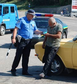 Гаишников проверяют на честность 