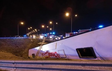 В Польше разбился автобус с украинцами: шесть человек погибли, 35 получили травмы