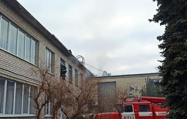 Под Киевом горел детсад, эвакуировали 108 малышей 