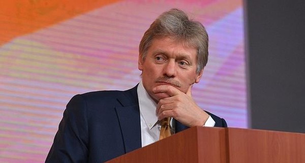 В Кремле объяснили скопление войск у границ тем, что Украина - 