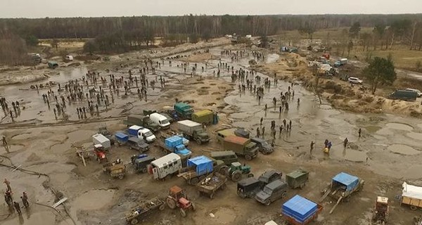 Жители села в Житомирской области: 