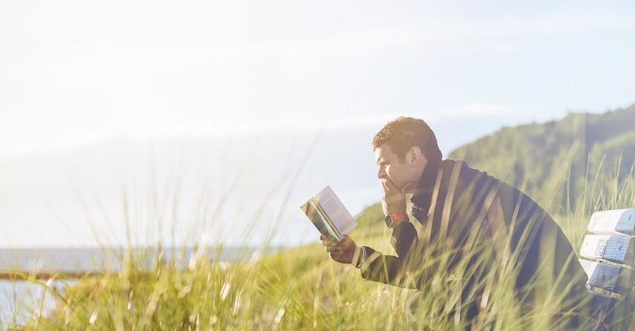 Улучшаем себя летом: новинки книг по психологии