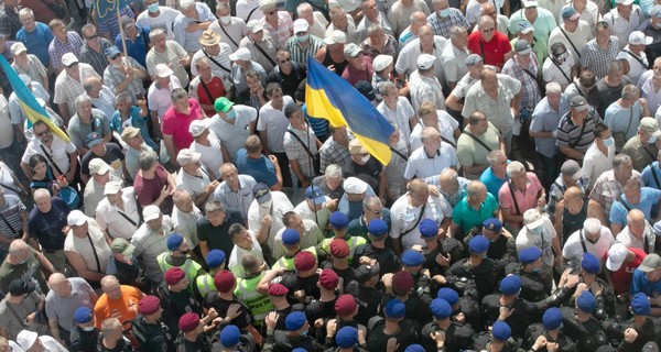 В Украине повысили пенсии ветеранам МВД и военным пенсионерам - в сумме на 5 миллиардов