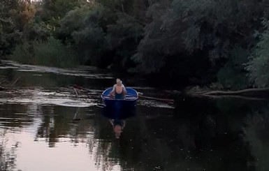 На Днепропетровщине сутки искали женщину, которая заблудилась во время плавания