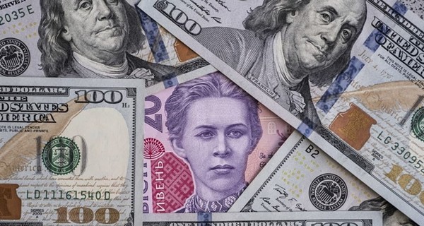 Курс валют на 28 вересня, вівторок: долар повернувся до зростання