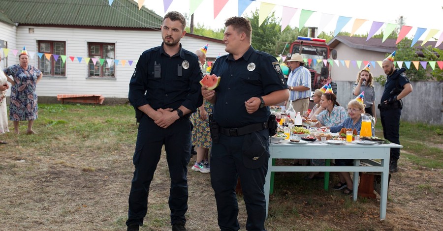 Кінопрем'єри тижня: українська поліція проти бурштинової мафії, «Веном 2» і розмови про секс для мілленіалів