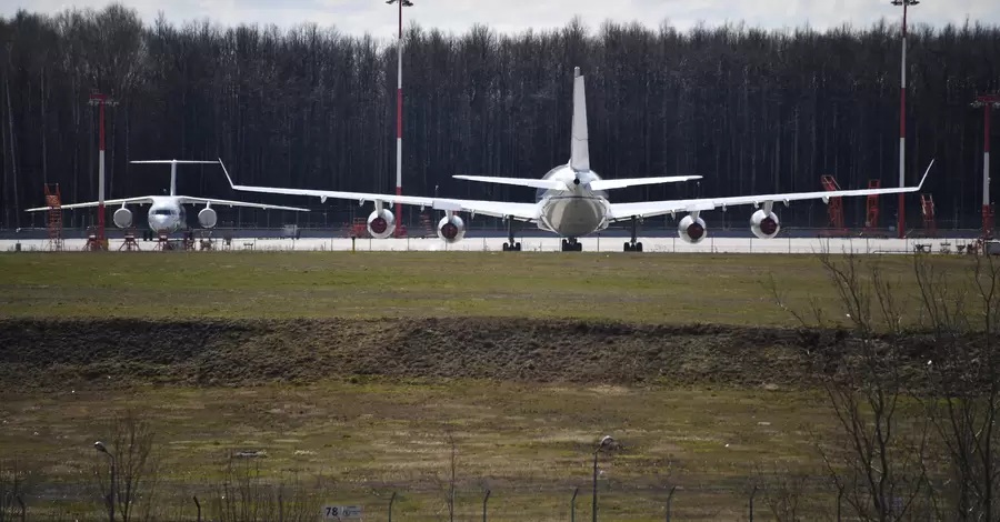 Самолет Wizz Air, летевший из Будапешта в Москву, посадили в Киеве