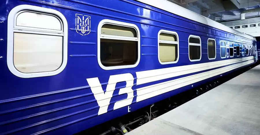«Укрзалізниця» у грудні перейде на новий графік із поїздами до Буковеля та найдовшим маршрутом