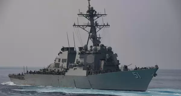 Ракетный эсминец ВМС США Arleigh Burke вошел в Черное море