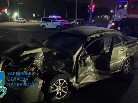 Водій вантажівки, який роздавив у Харкові легковик з людьми, був під наркотиками