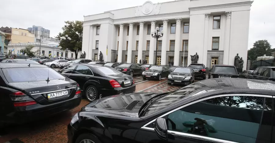 Хто з депутатів найбільше катається Києвом за бюджетні гроші