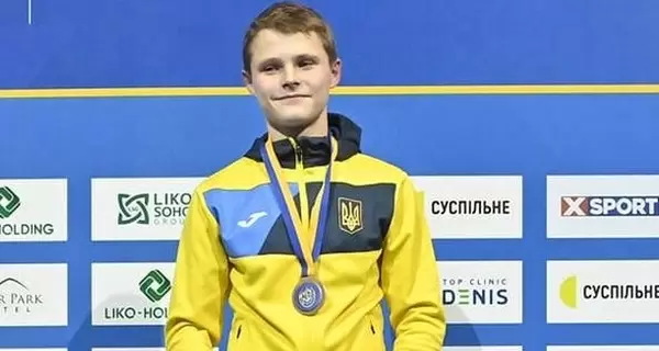 15-летний Алексей Середа выиграл золото юниорского чемпионата мира по прыжкам в воду