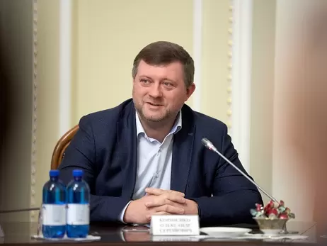 Олександр Корнієнко нарікає на гендерну нерівність: на верхніх поверхах влади перекіс в один бік, на нижніх – в інший