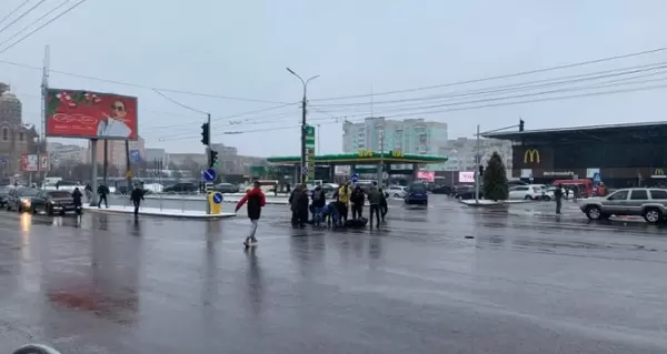 У Луцьку 16-річний водій збив на пішохідному переході шістьох людей