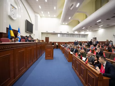 Улицу Саратовскую в Киеве переименовали в Вирского, а Амурскую - в Академика Кнышова