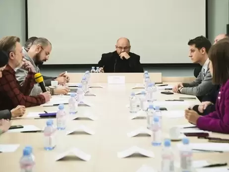 Зустріч Тельбізова з «Укрексімбанку» із журналістами: запрошені заявили, що не знали, на яку зустріч йдуть