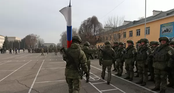 Хто змусив російських військових піти з Казахстану