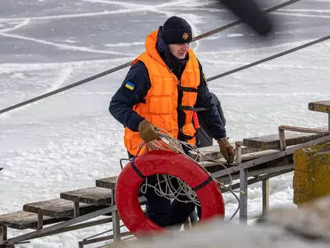 На Водохреще по всій Україні чергують майже 4000 рятувальників