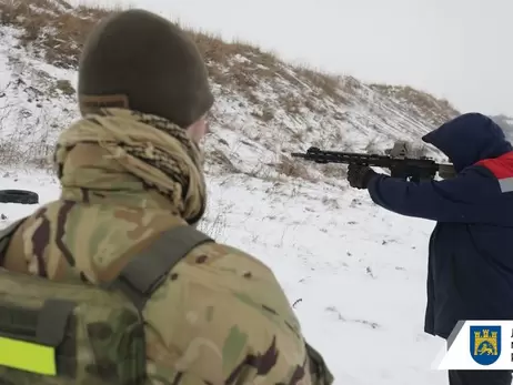 Во Львове начались военные учения для гражданских, в будущем к ним привлекут школьников