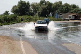 Угроза затопления уменьшилась 