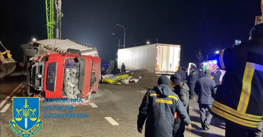 Водій вантажівки, який роздавив у Харкові легковик з людьми, постане перед судом