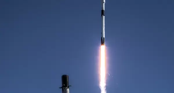 SpaceX отправила на орбиту секретный спутник-шпион