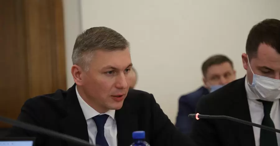 Директор ДБР: Поліцейські не підтвердили, що нардеп Трухін пропонував хабар після ДТП, але на відео ознаки є