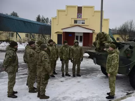 В Счастье обстреляли дорожный коридор и пожарную часть